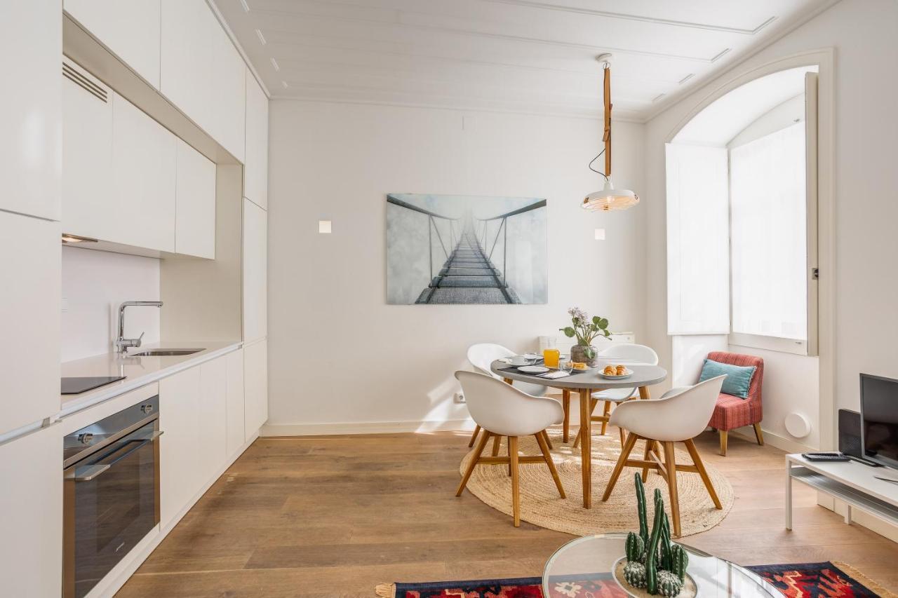 Apartamento Chic Tailor Made Flat In Chiado Lisboa Exterior foto